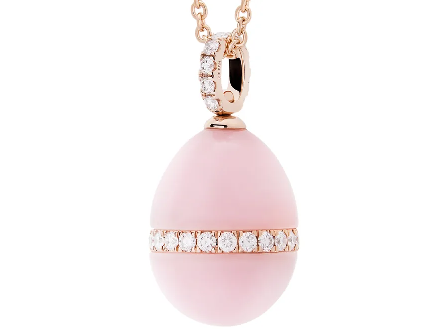 Fabergé Forever-Eianhänger aus rosa Opal in Roségold mit Diamantgürtel
